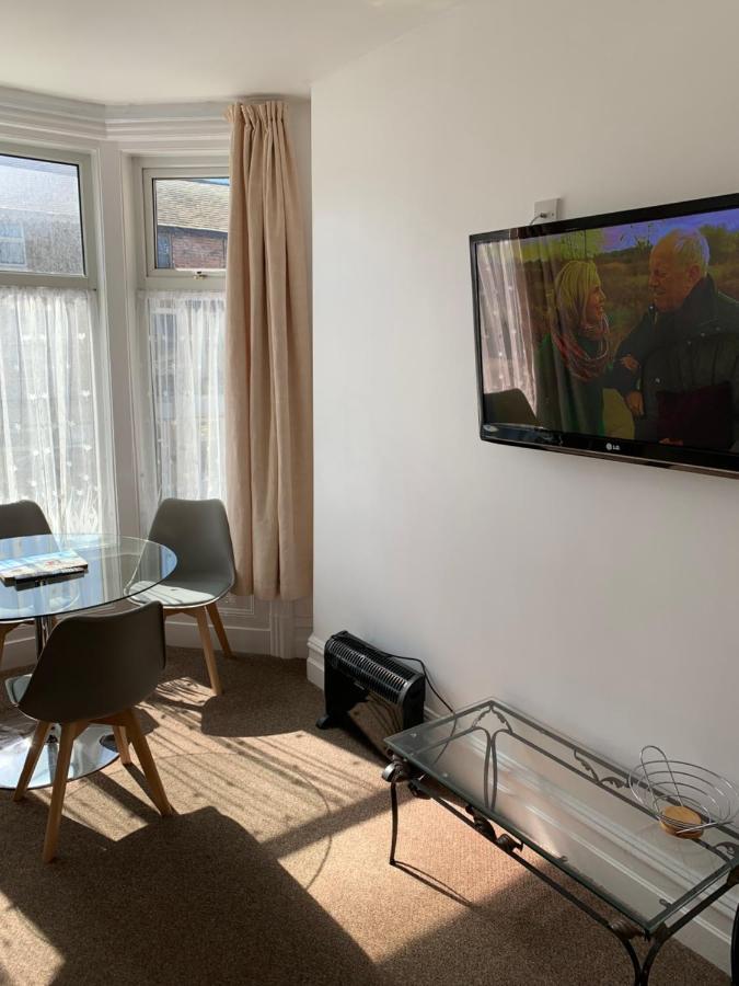 Delamere Holiday Flat Blackpool Exterior foto